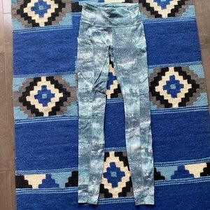 Lululemon Fast & Free leggings - size 4